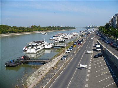 p1100627