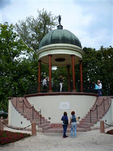 p1100688