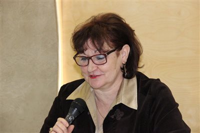 img 1980 resize