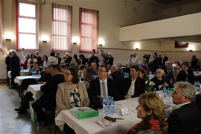 fb img 1710076626017 resize