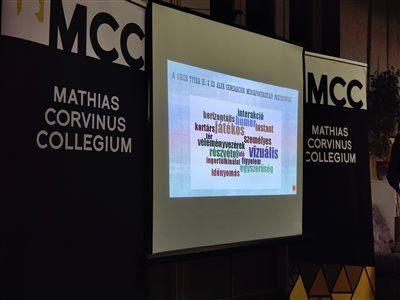 mcc influenszerek 106