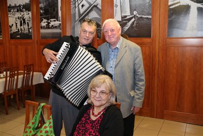 img 0049 resize