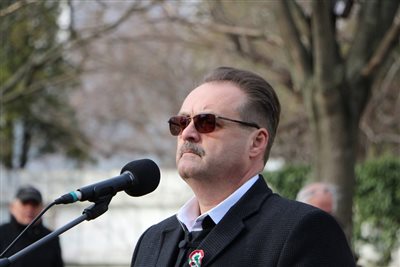 250 medikus kert