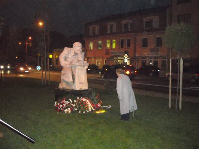 Koszoruzas4 resize FM