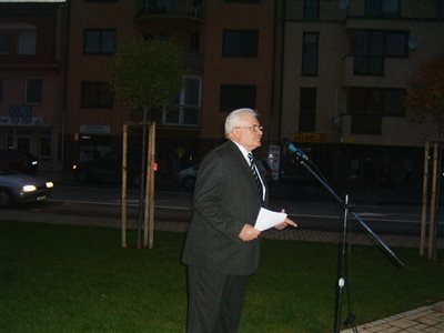 szman011