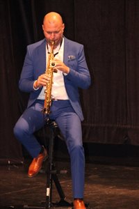 img 1023 resize