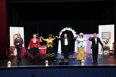 csardaskiralyno 280 resize