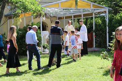 img 1015 resize
