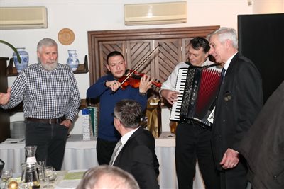 img 4445 resize