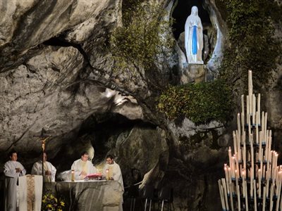 lourdes 2025 2215