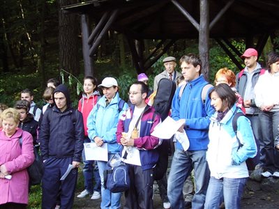 PA081009