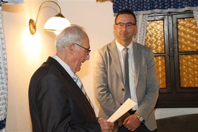img 1705 resize