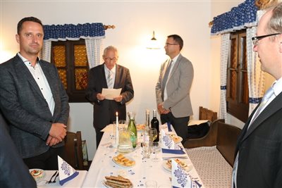 img 1706 resize