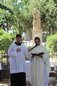 img 1371 resize