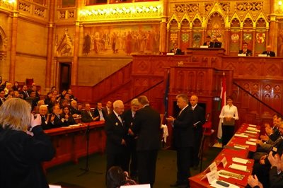 P1030105