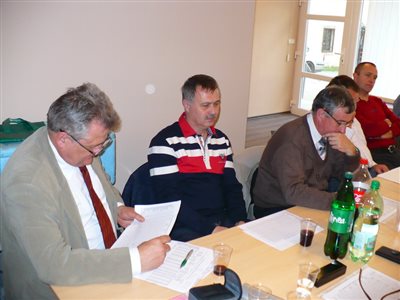 p1100075