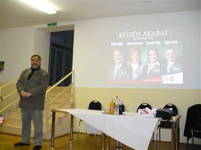 p1090456