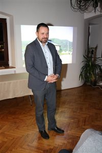 img 5396 resize