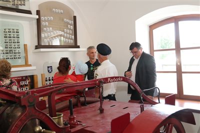 img 1802 resize
