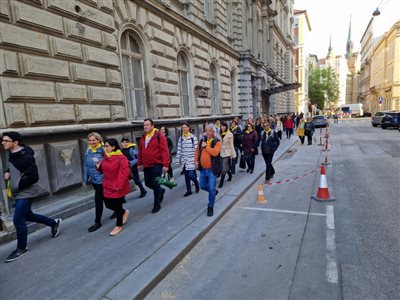 pápalátogatas arva106