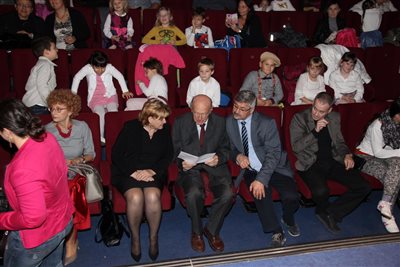 img 1985 resize