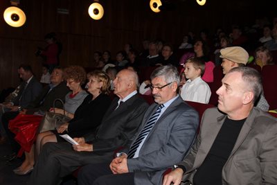 img 1990 resize