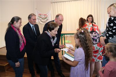 ösztöndíjak szenc 2024 250 resize