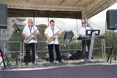 img 1727 resize
