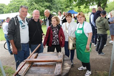 img 7681 resize