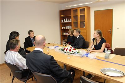 img 1375 resize