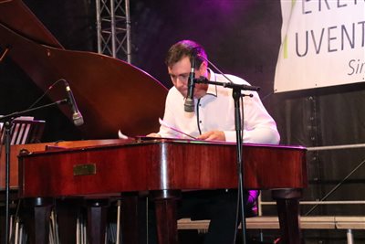 img 7417 resize