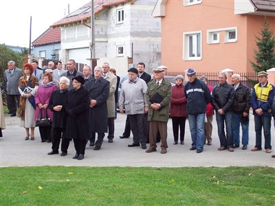 SzentHaromsag16D resize
