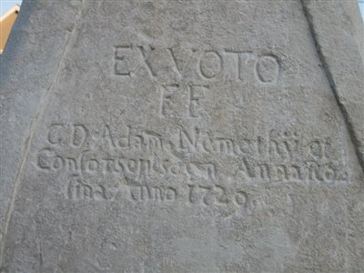 Szt Haromsag szobor05