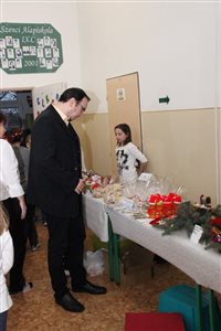 img 9833 resize