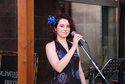 viki koncert 100